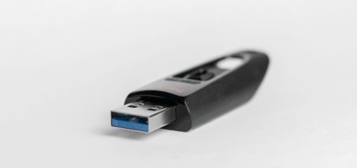 black thumb drive